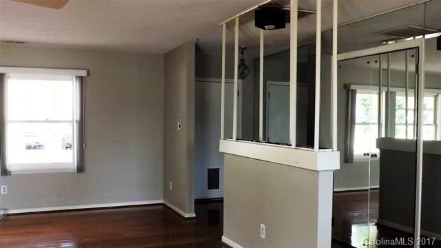 2152 Marquesas Avenue Tega Cay, SC 29708 - Photo 2 of 13 Gallery Image 2