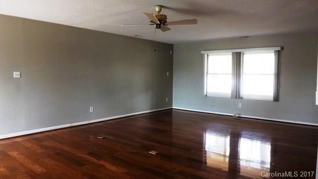 2152 Marquesas Avenue Tega Cay, SC 29708 - Photo 3 of 13 Gallery Image 3