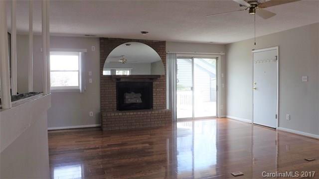 2152 Marquesas Avenue Tega Cay, SC 29708 - Photo 4 of 13 Gallery Image 4