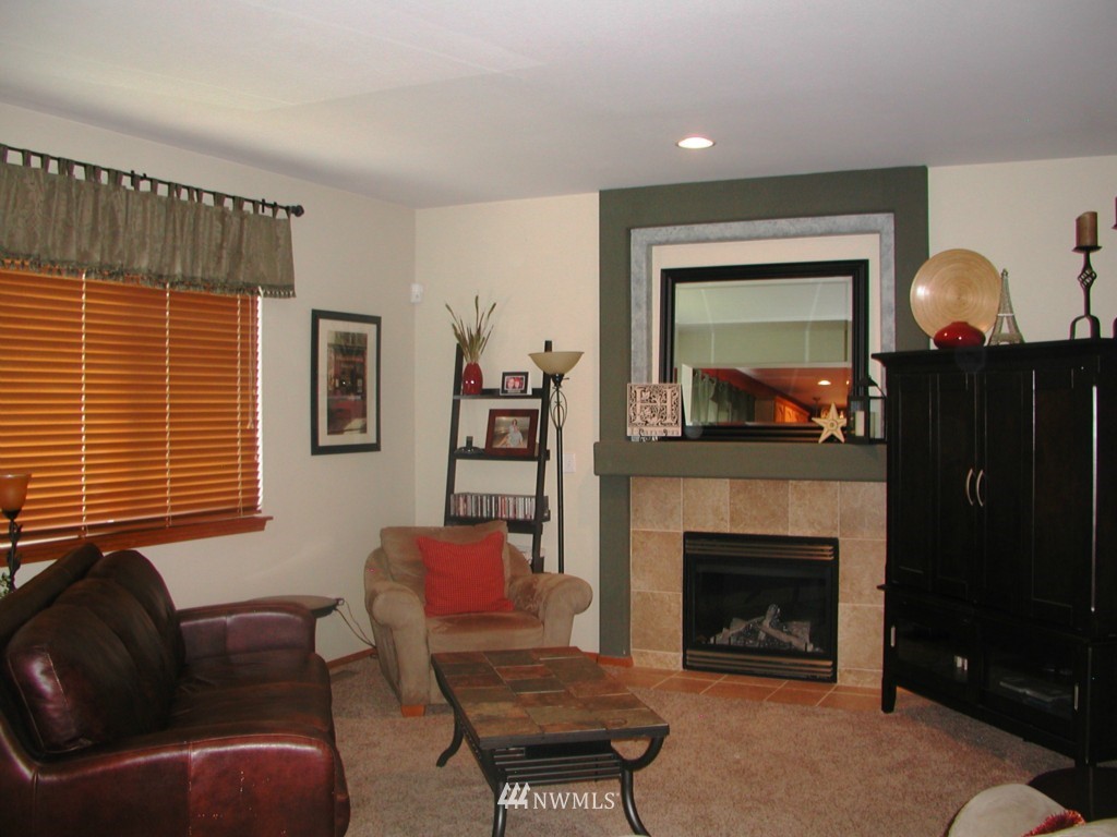 213 Nellis Road Bothell, WA 98012 - Photo 6 of 15