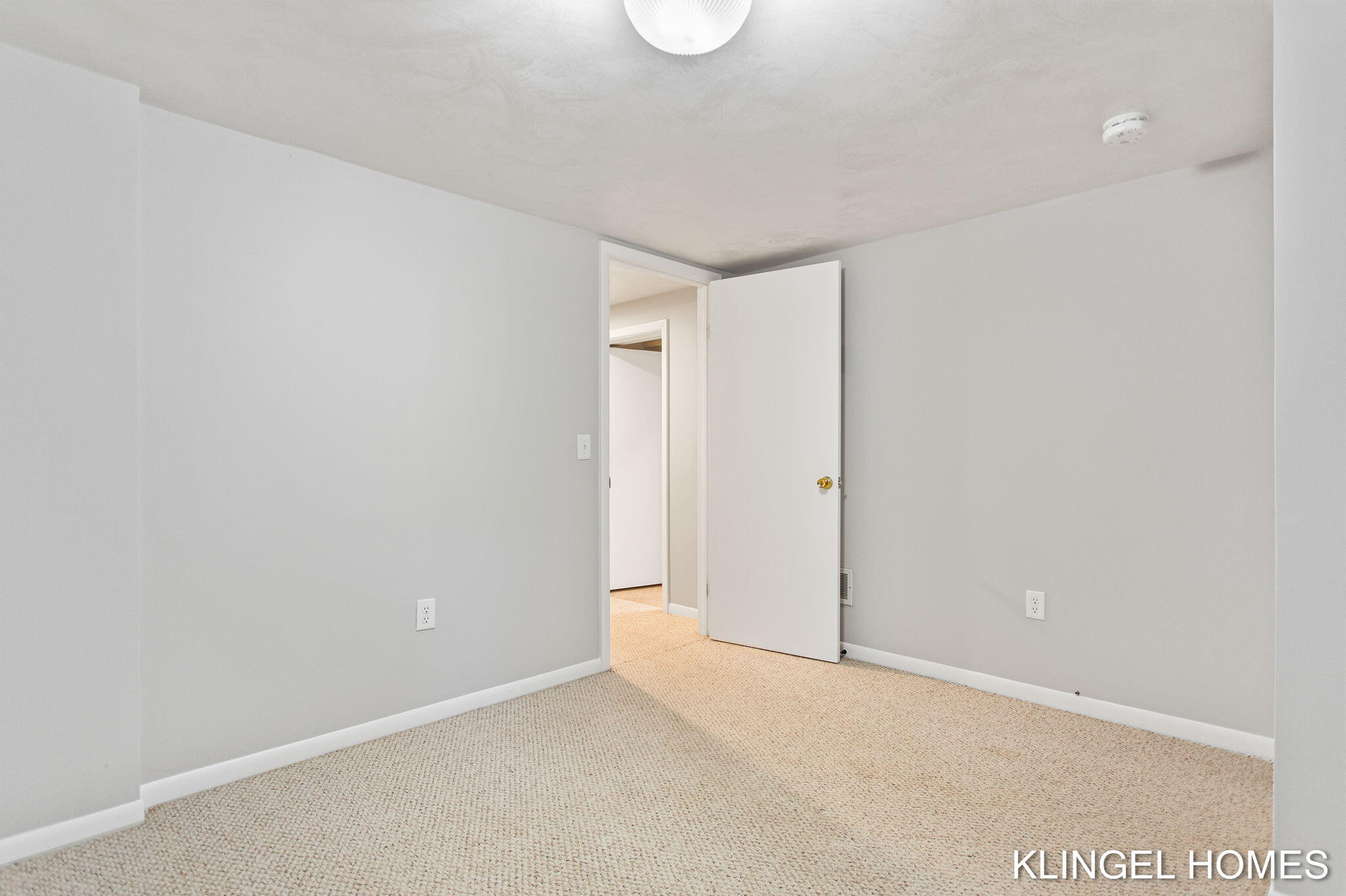 801 Piccadilly Road Kalamazoo, MI 49006 - Photo 18 of 34 32-web-or-mls-801-piccadilly-rd