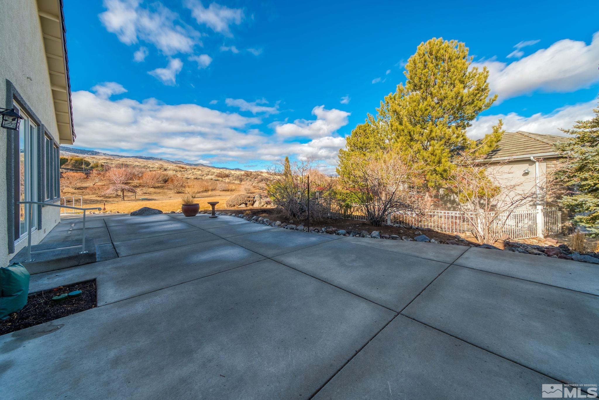 2085 Tesuque Court Reno, NV 89511 - Photo 35 of 40 a view of a yard