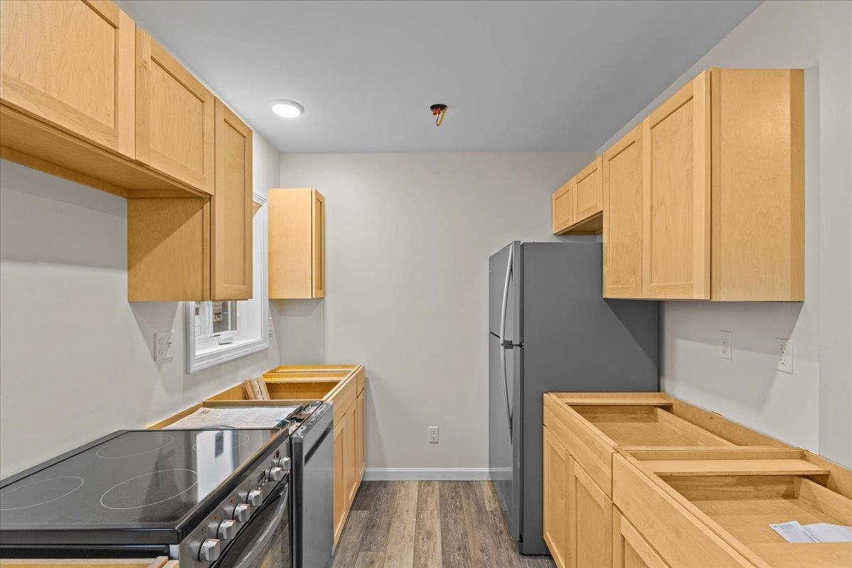 47 Russell Street St. Albans, VT 05478 - Photo 17 of 31