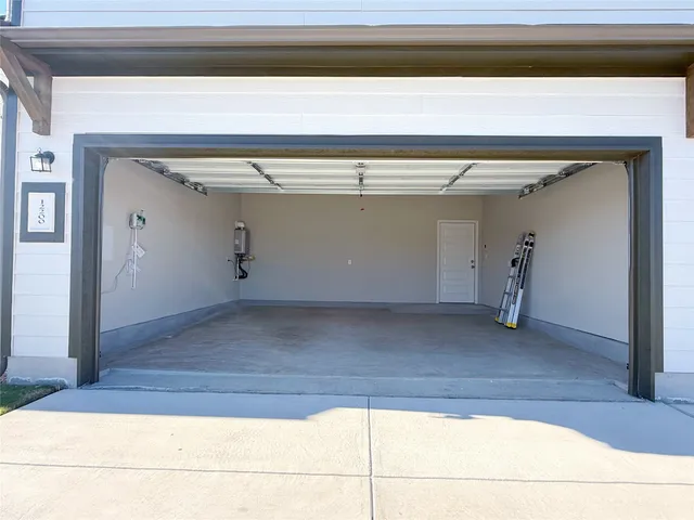 $2,780 | 12200 Dillon Fls Drive, Austin, TX 78747