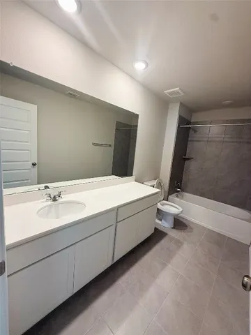 $2,850 | 12200 Dillon Fls Drive, Austin, TX 78747