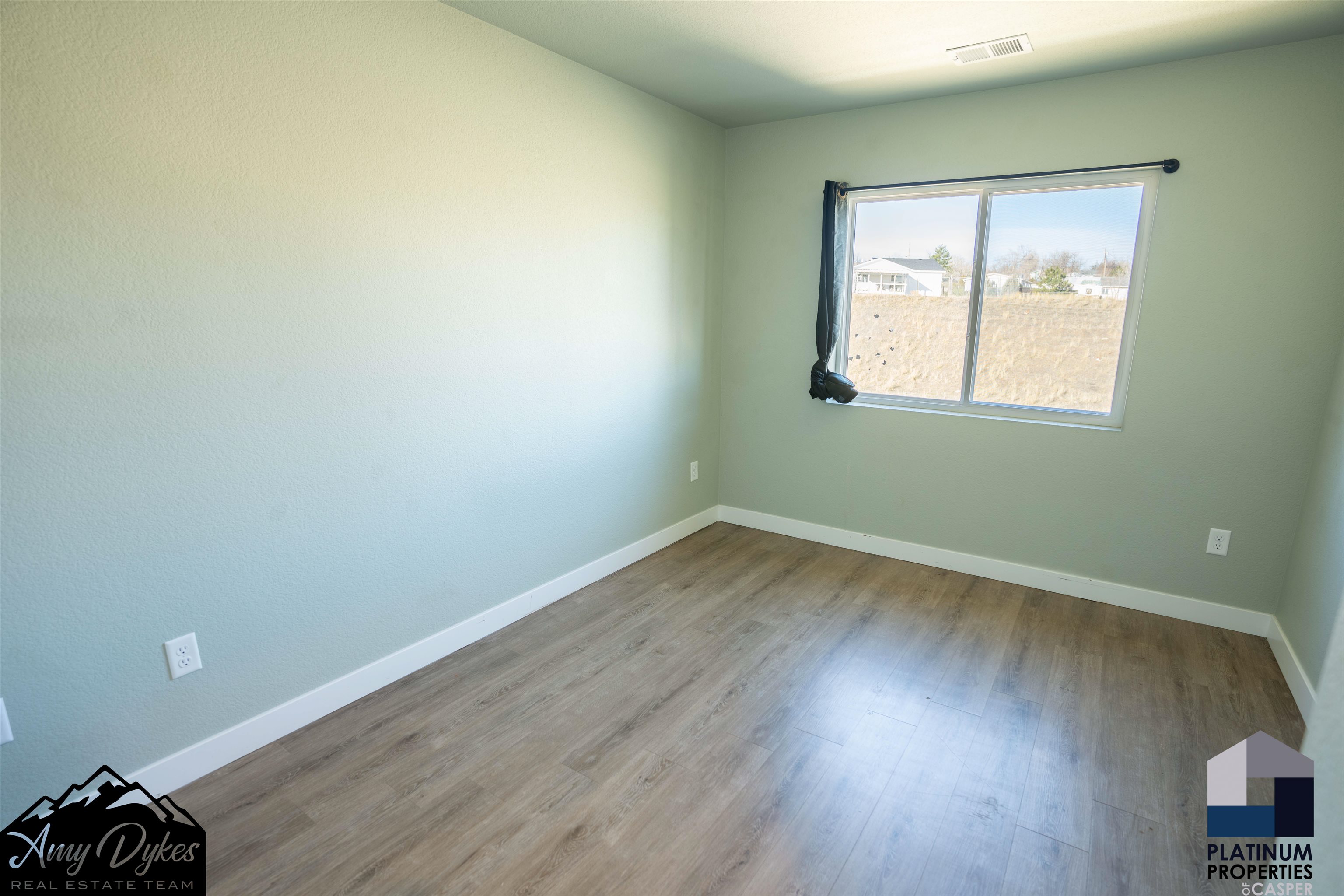 680 Badger Lane Mills, WY 82644 - Photo 17 of 29