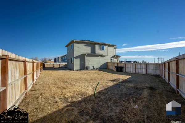 $299,900 | 680 Badger Lane, Mills, WY 82644