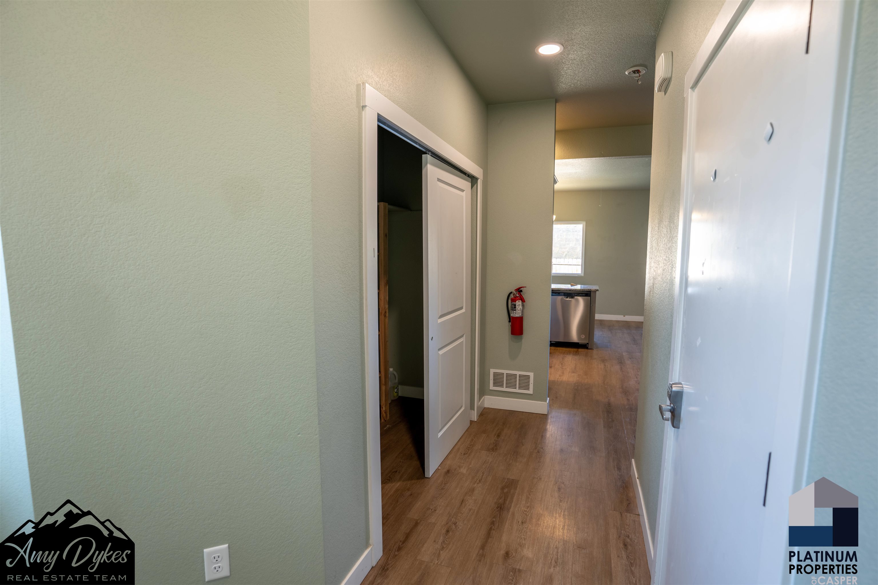 680 Badger Lane Mills, WY 82644 - Photo 3 of 29