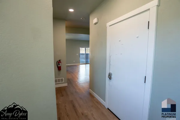 $299,900 | 680 Badger Lane, Mills, WY 82644