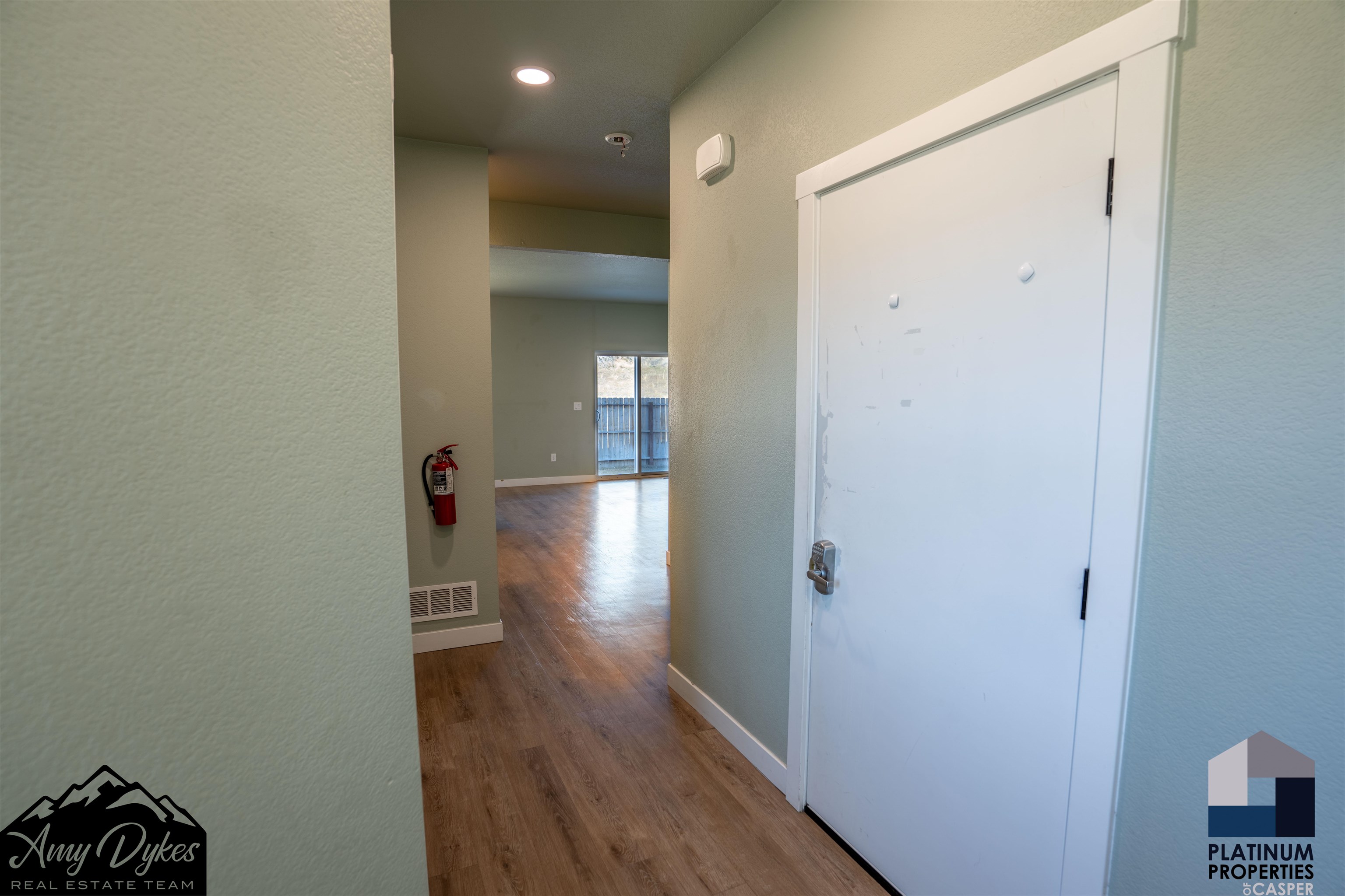680 Badger Lane Mills, WY 82644 - Photo 4 of 29