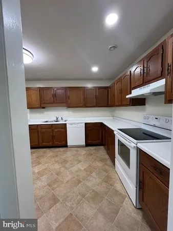 $1,395 | 235 South Ridge Avenue, Unit F, Greencastle, PA 17225