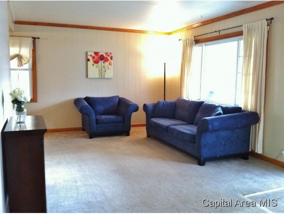 3312 Saxony Road Springfield, IL 62703 - Photo 2 of 24