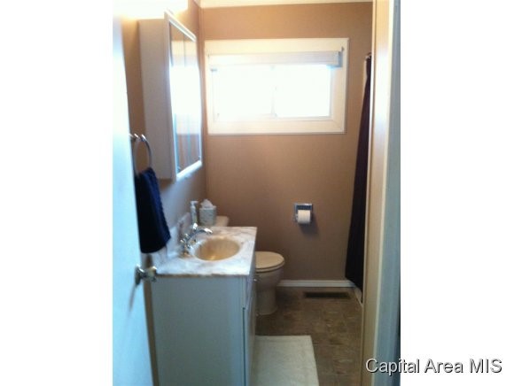 3312 Saxony Road Springfield, IL 62703 - Photo 9 of 24