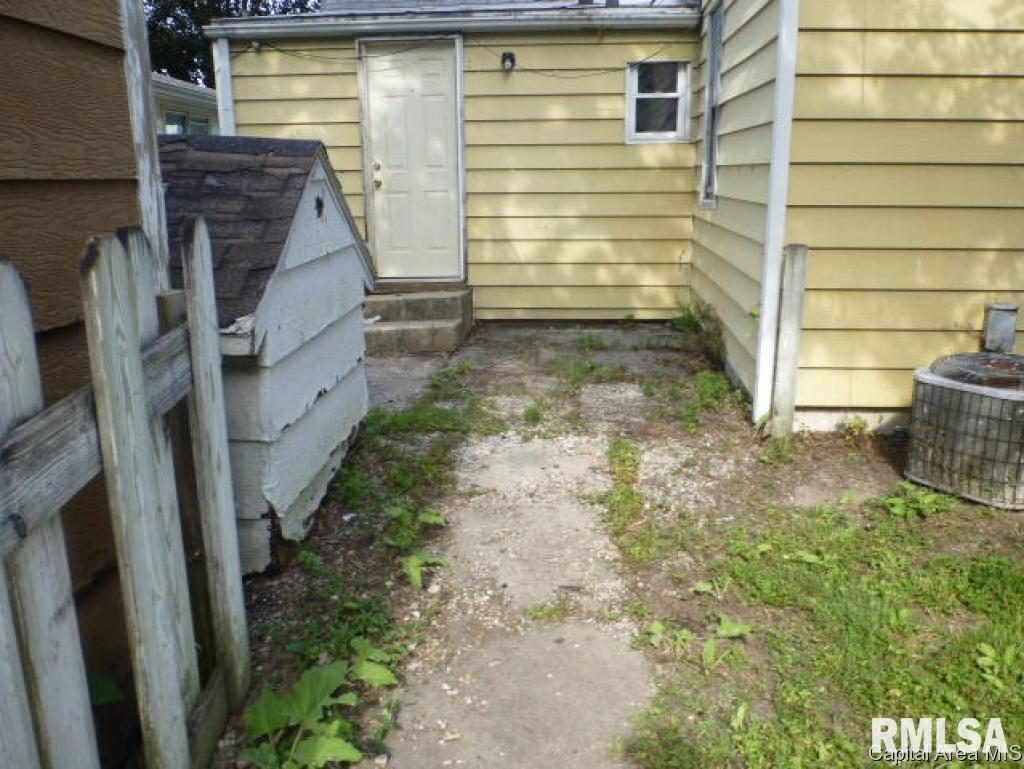 2012 South 14th Street Springfield, IL 62703 - Photo 10 of 10 Gallery Image 10