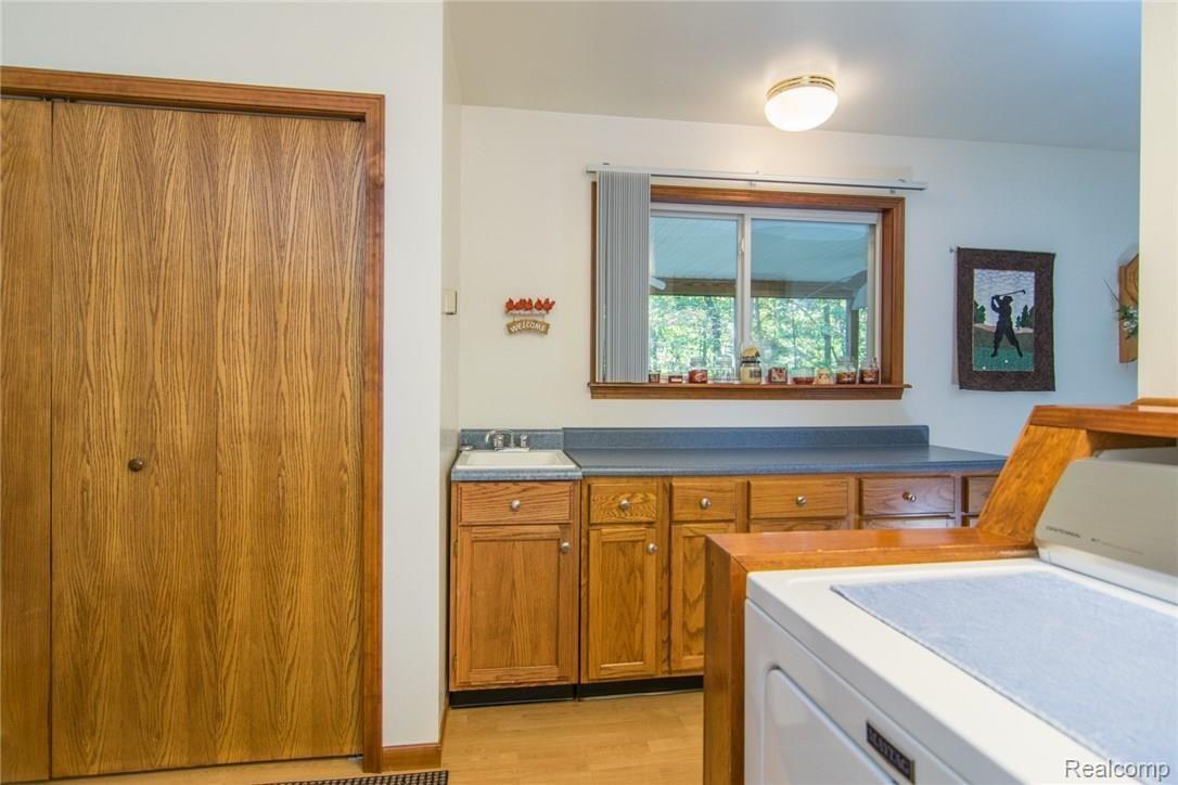 5499 Hunt Road Adrian, MI 49221 - Photo 28 of 65 DSC_1321.jpg