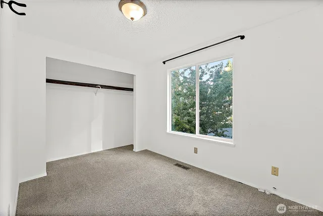 $569,950 | 5432 Northeast Pineridge Court, Bremerton, WA 98311