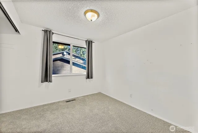 $569,950 | 5432 Northeast Pineridge Court, Bremerton, WA 98311