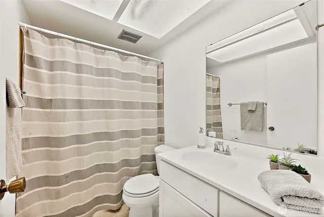 $569,950 | 5432 Northeast Pineridge Court, Bremerton, WA 98311