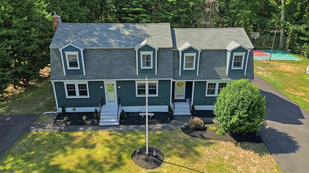 19 Blanchard Road Wilmington, MA 01887 - Photo 2 of 42