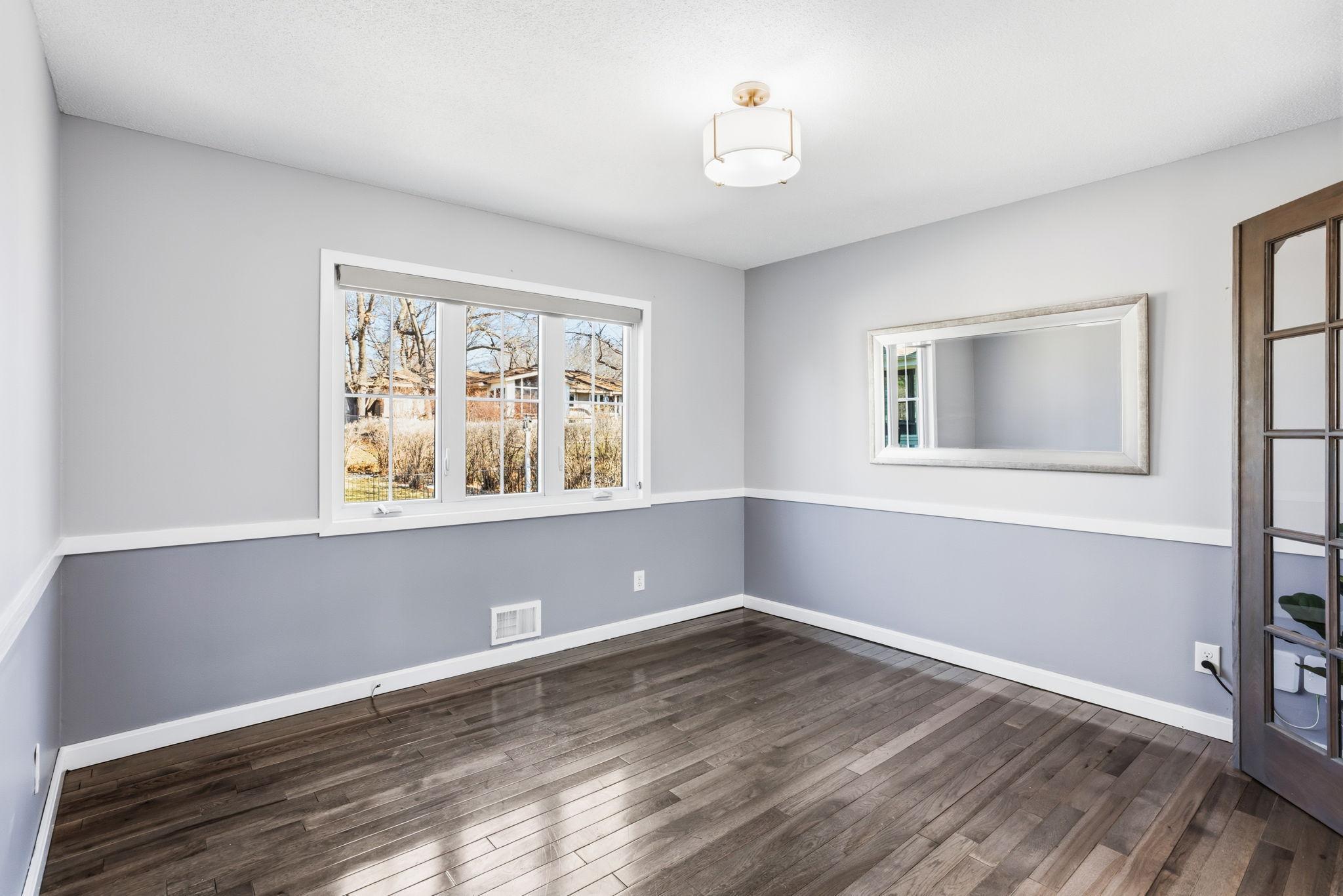 9736 Oxborough Road Bloomington, MN 55437 - Photo 11 of 52