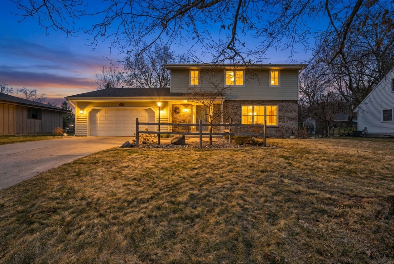 9736 Oxborough Road Bloomington, MN 55437 - Photo 2 of 52