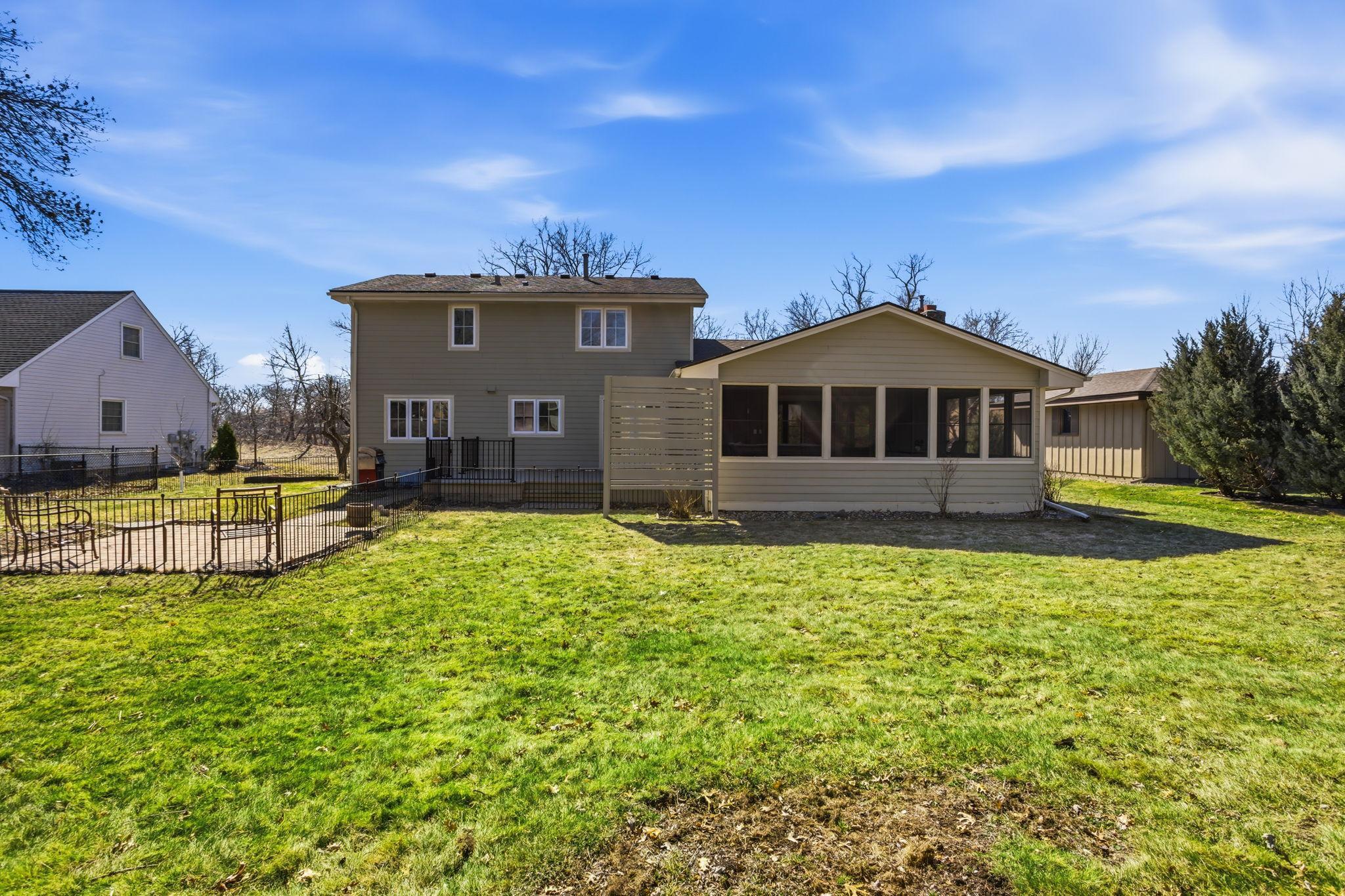 9736 Oxborough Road Bloomington, MN 55437 - Photo 49 of 52