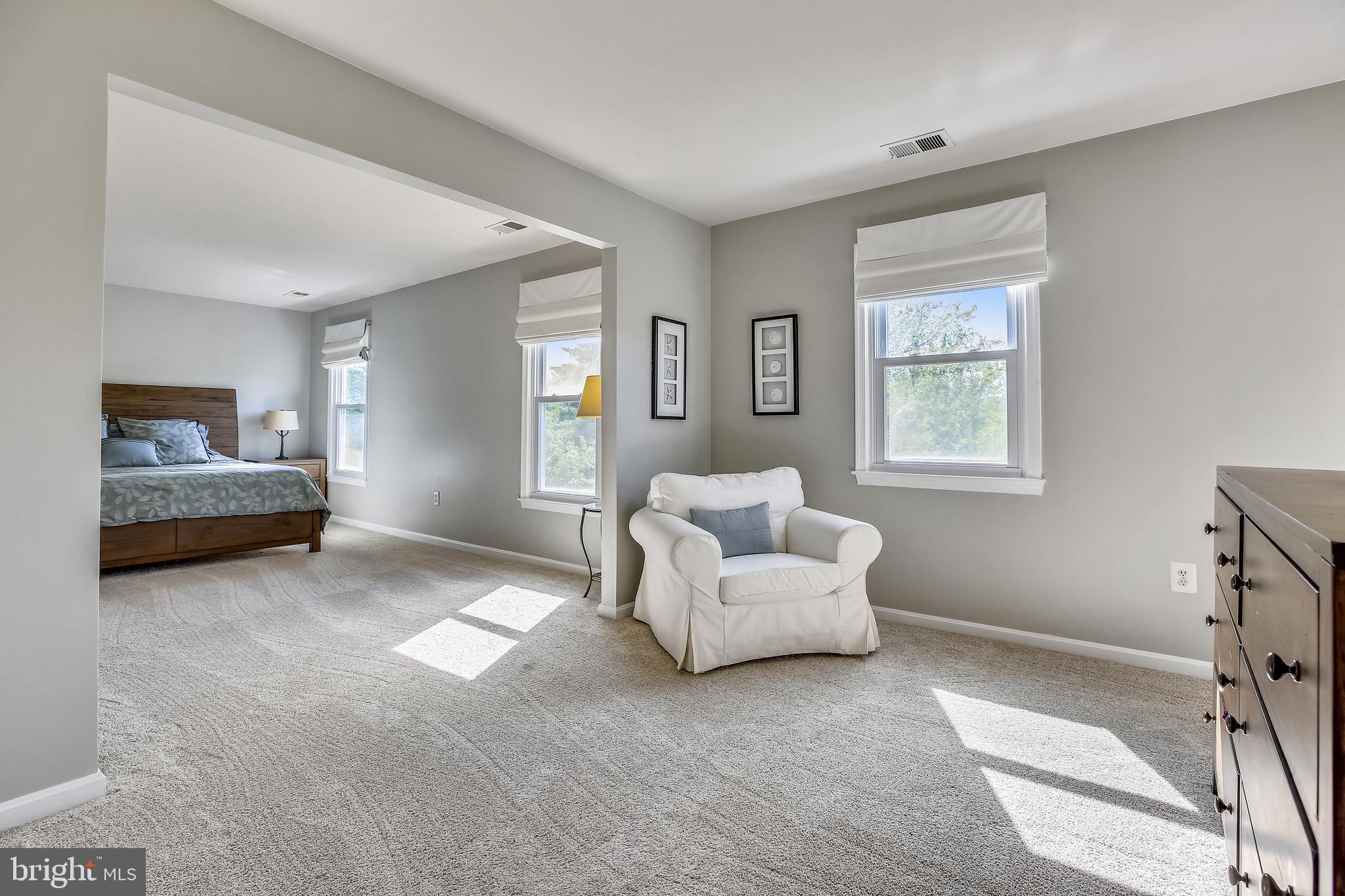 14516 Sandy Ridge Road Silver Spring, MD 20905 - Photo 35 of 79 Upper-level primary bedroom