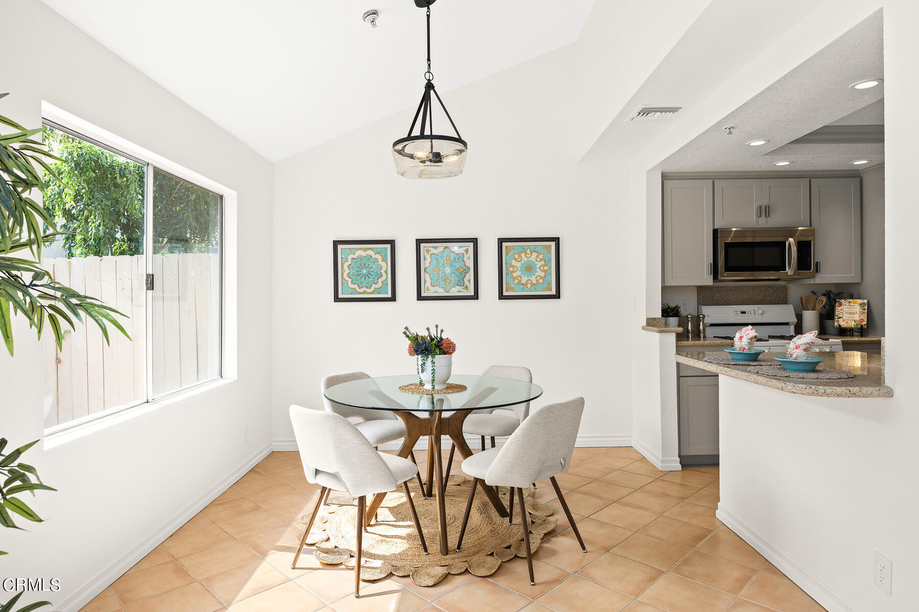 2624 Doray Circle Monrovia, CA 91016 - Photo 11 of 33 a dining room with furniture and window
