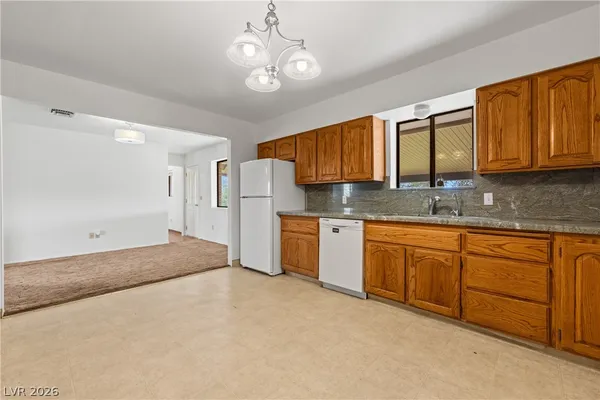 $699,000 | 1665 Whipple Avenue, Logandale, NV 89021