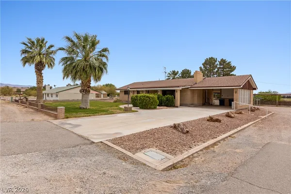 $699,000 | 1665 Whipple Avenue, Logandale, NV 89021