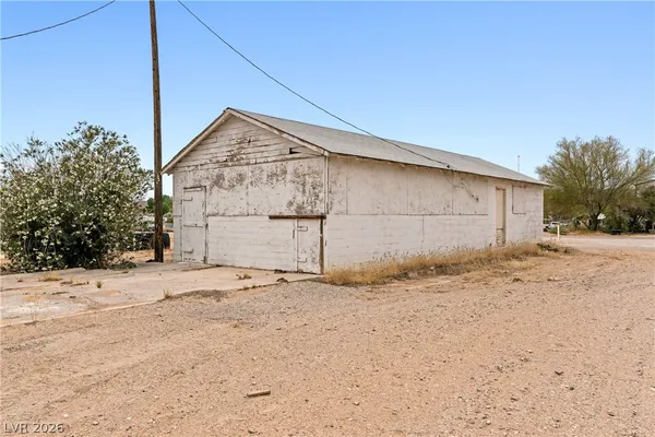 $699,000 | 1665 Whipple Avenue, Logandale, NV 89021