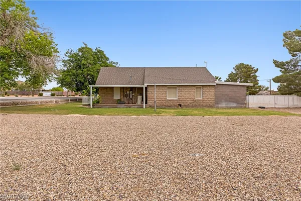 $699,000 | 1665 Whipple Avenue, Logandale, NV 89021