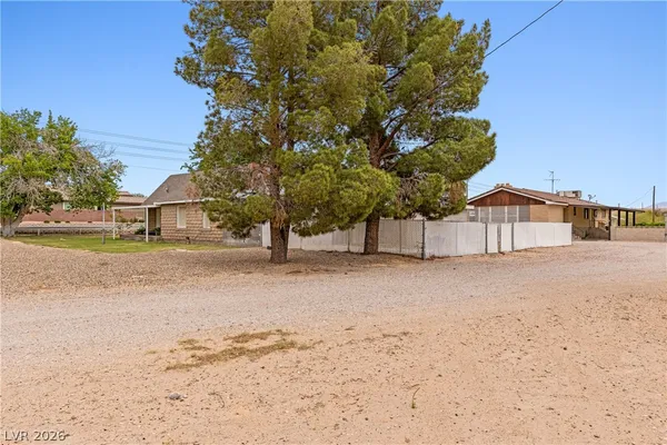 $699,000 | 1665 Whipple Avenue, Logandale, NV 89021