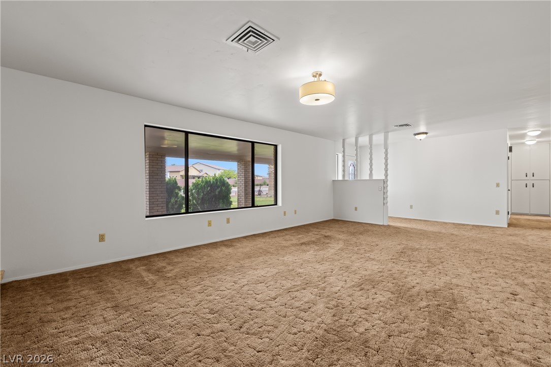 1665 Whipple Avenue Logandale, NV 89021 - Photo 9 of 97 Living Room