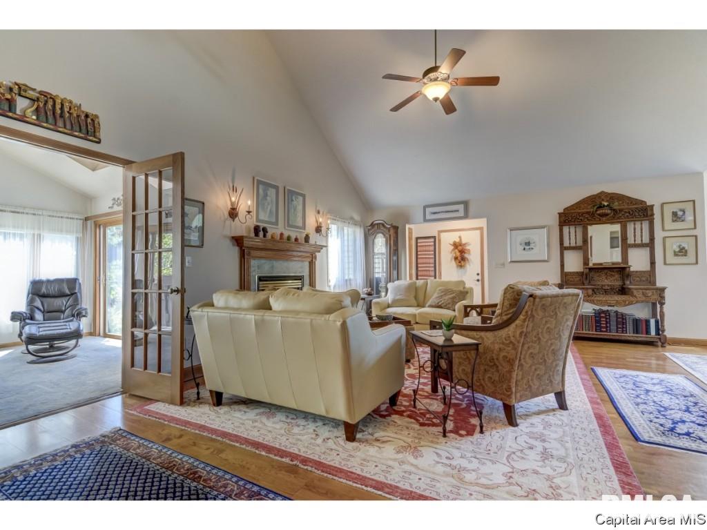 110 Country Place Springfield, IL 62703 - Photo 26 of 36
