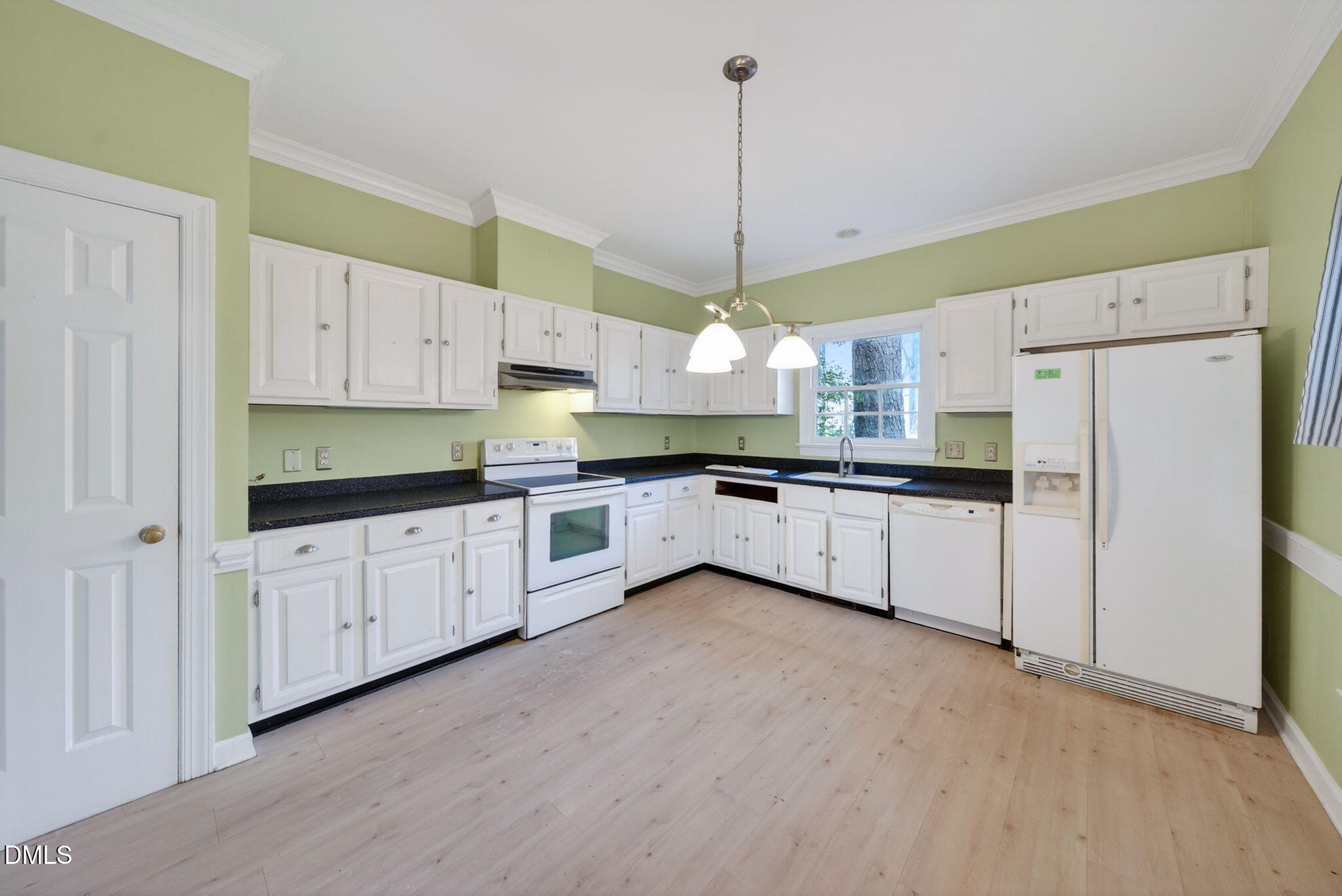 516 Weathergreen Drive Raleigh, NC 27615 - Photo 11 of 41 11-web-or-mls-516 Weathergreen-11