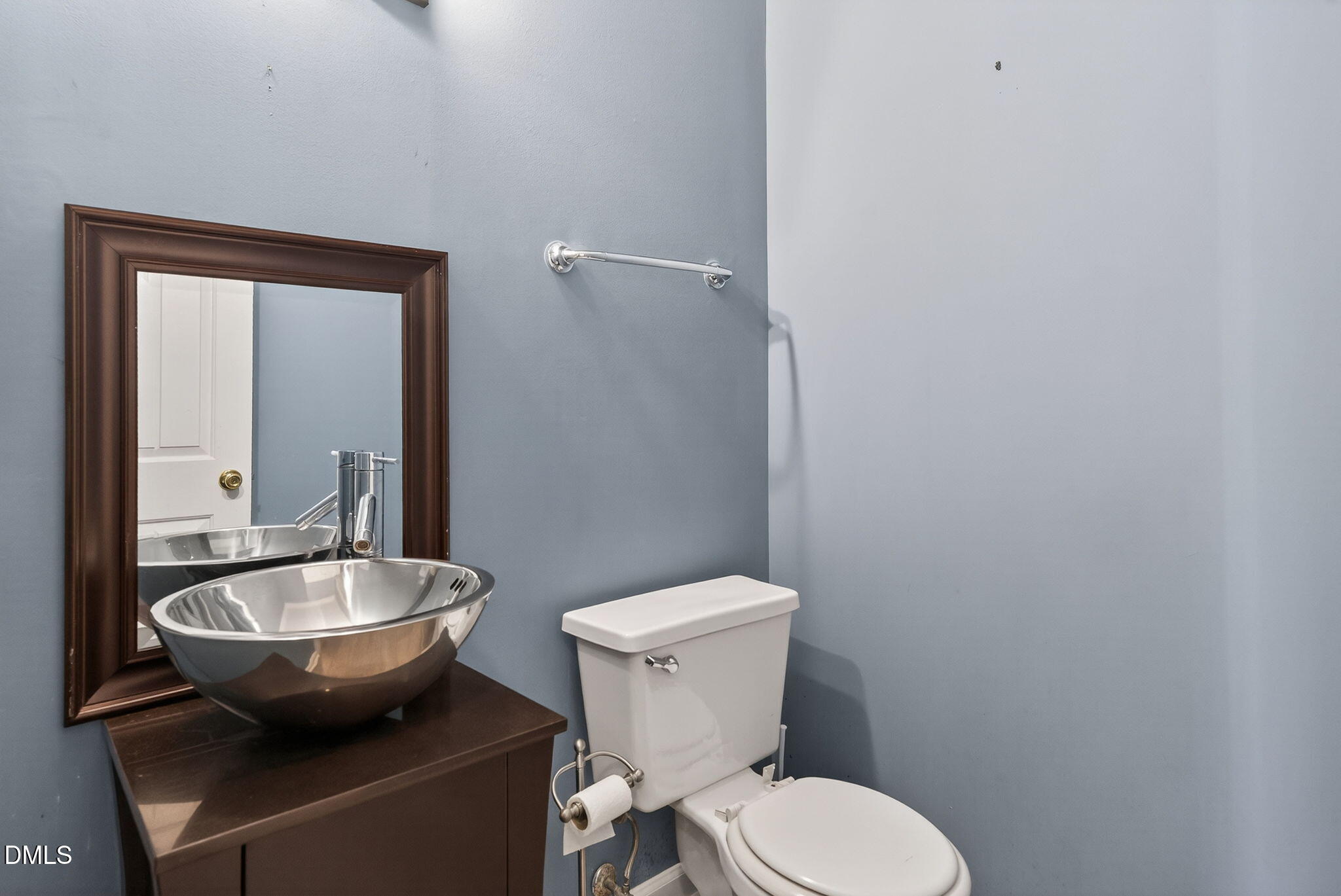 516 Weathergreen Drive Raleigh, NC 27615 - Photo 25 of 41 25-web-or-mls-516 Weathergreen-29