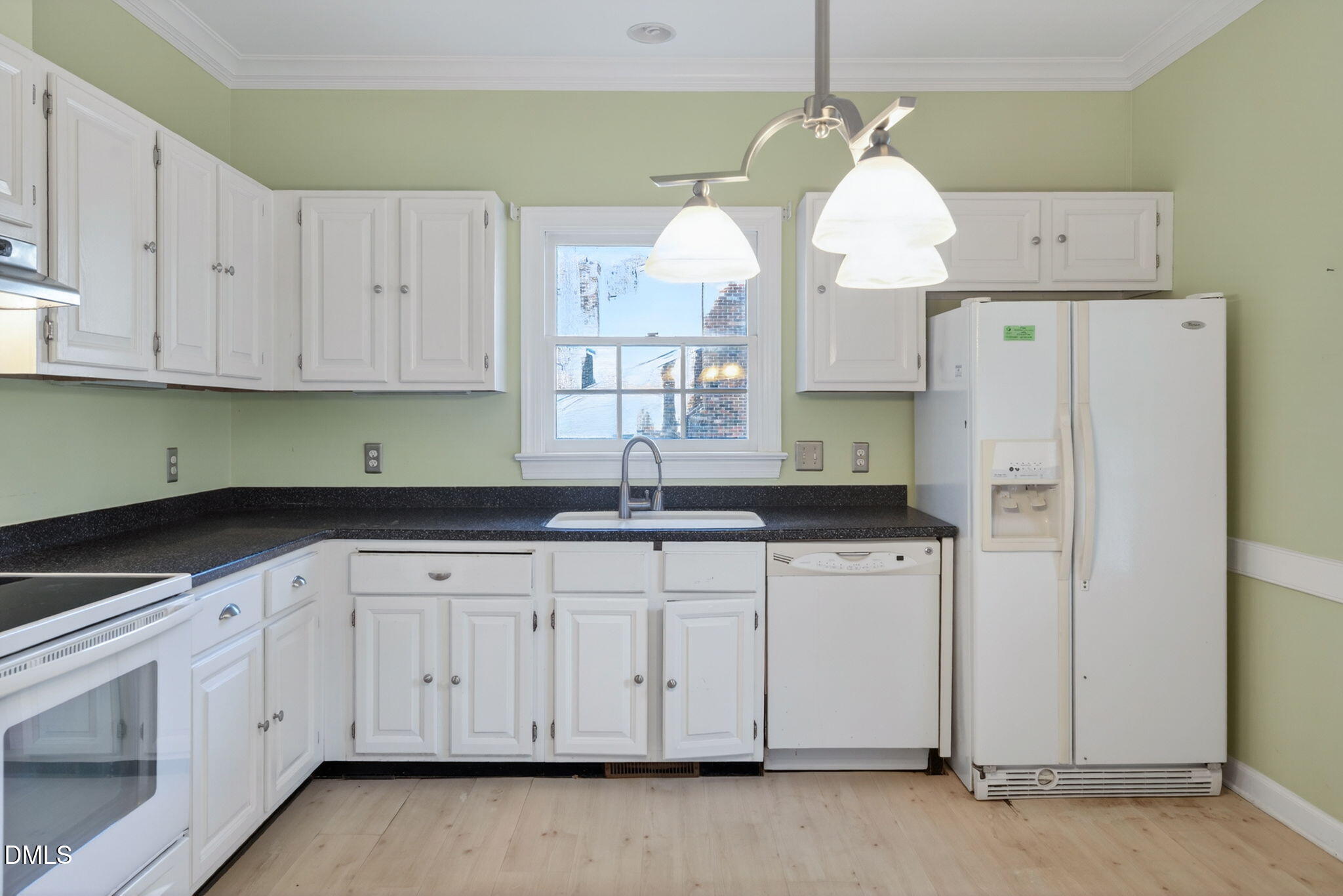 516 Weathergreen Drive Raleigh, NC 27615 - Photo 10 of 41 10-web-or-mls-516 Weathergreen-10