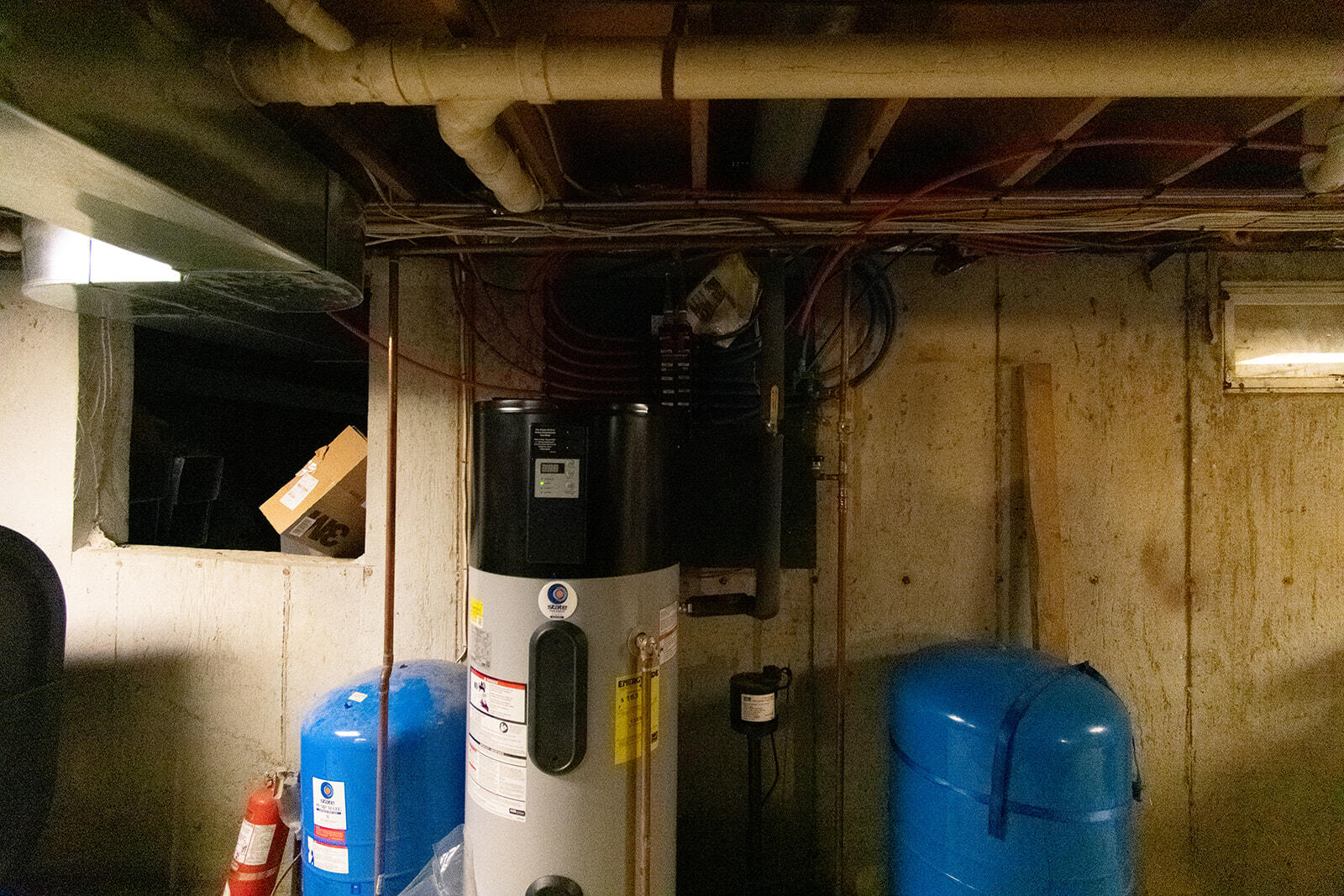 10 Westview Road Wiscasset, ME 04578 - Photo 20 of 25 Water Heater