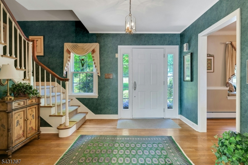 368 Franklin Road Denville, NJ 07834 - Photo 2 of 26