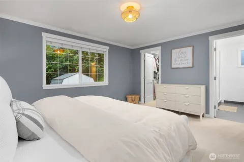 $1,349,998 | 10702 Northeast 144th Court, Kirkland, WA 98034