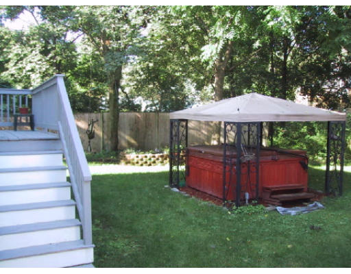 54 Totten Pond Road Waltham, MA 02451 - Photo 3 of 10 Gallery Image 3