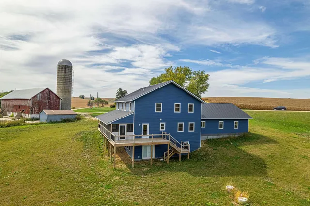$599,900 | N5184 County Road North, Monroe, WI 53566