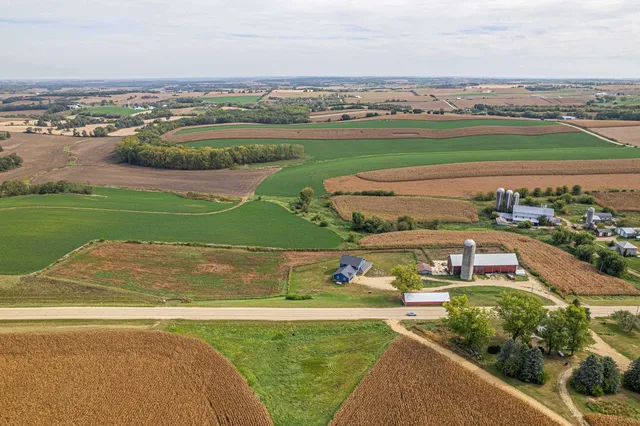 $599,900 | N5184 County Road North, Monroe, WI 53566