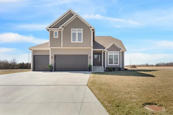 $440,000 | 1632 Lou Martin Drive, Pittsburg, KS 66762