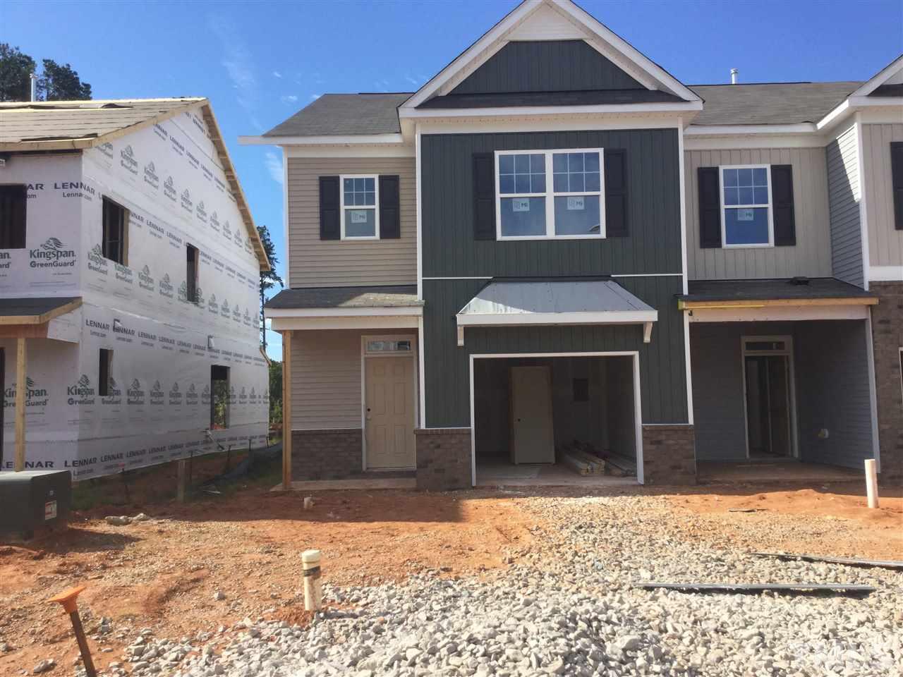 1 car garage town home.