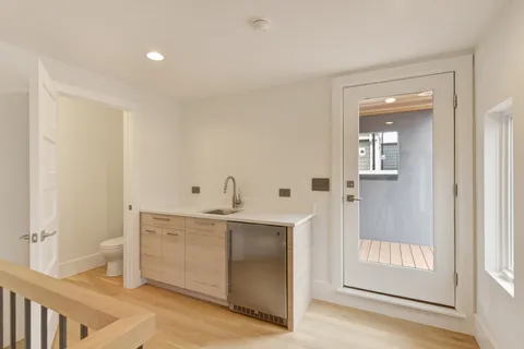 $1,995,000 | 3012 North Hoyne Avenue, Chicago, IL 60618