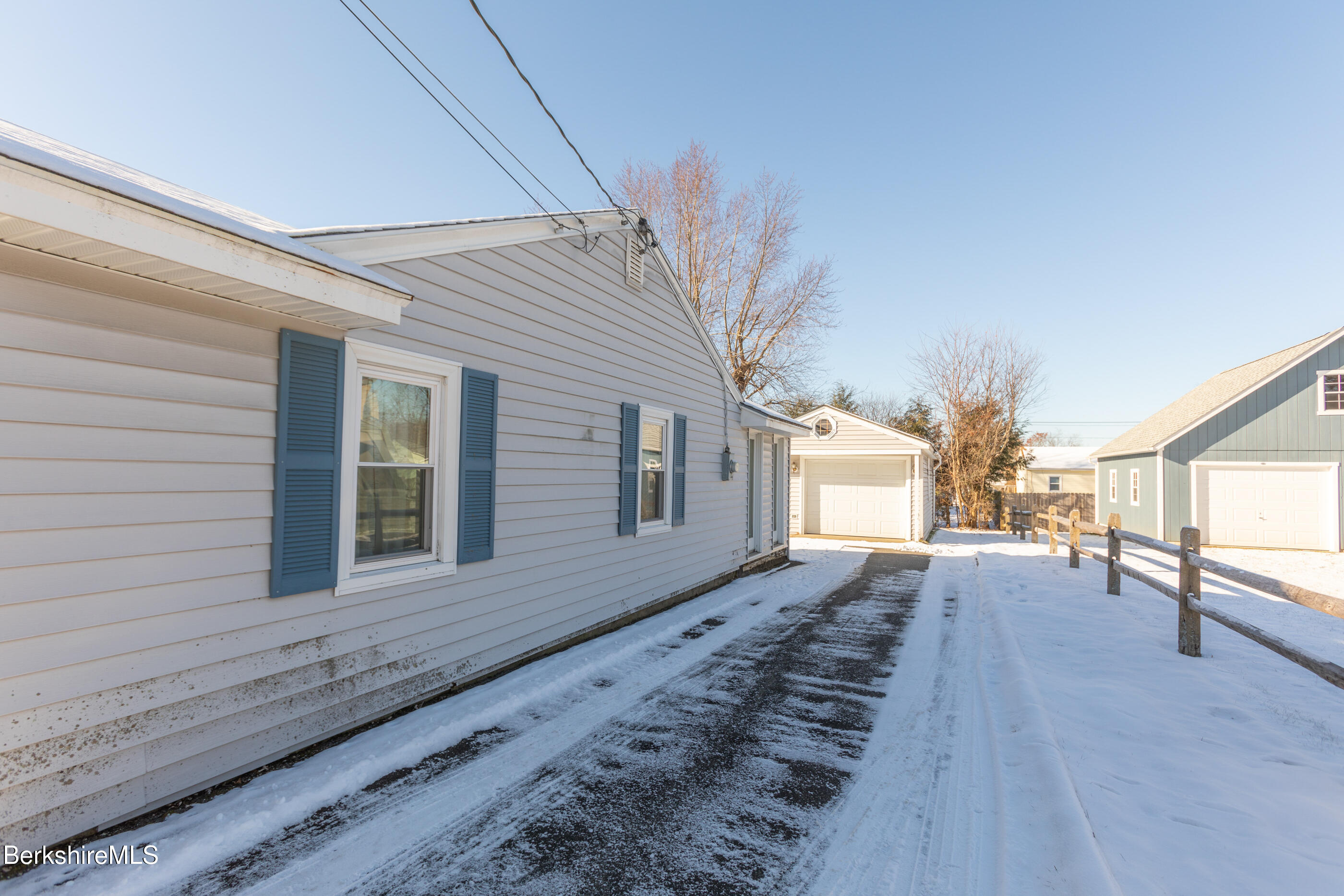 55 Eleanor Road Dalton, MA 01226 - Photo 5 of 27 Off Street parking