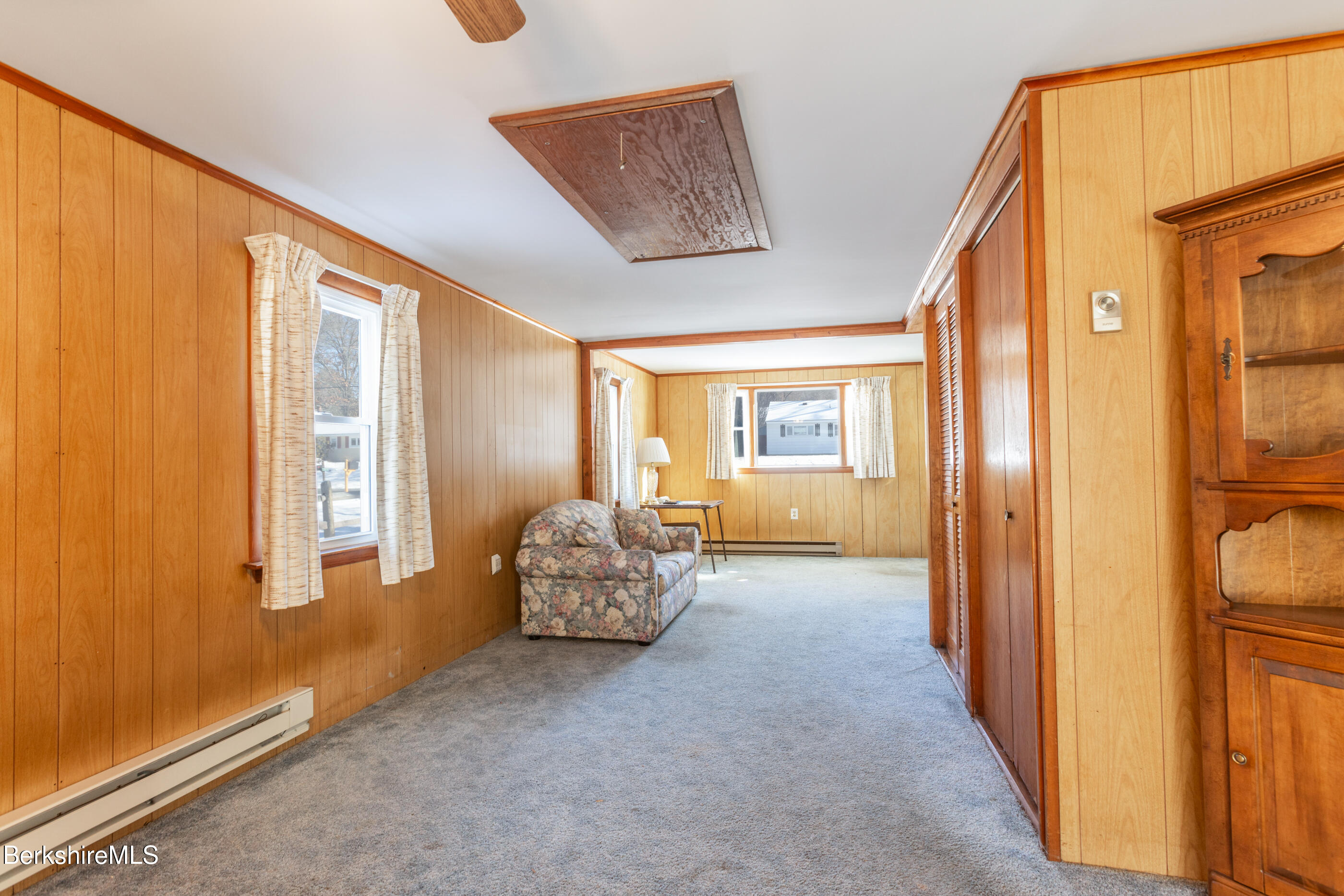 55 Eleanor Road Dalton, MA 01226 - Photo 7 of 27 Family Room