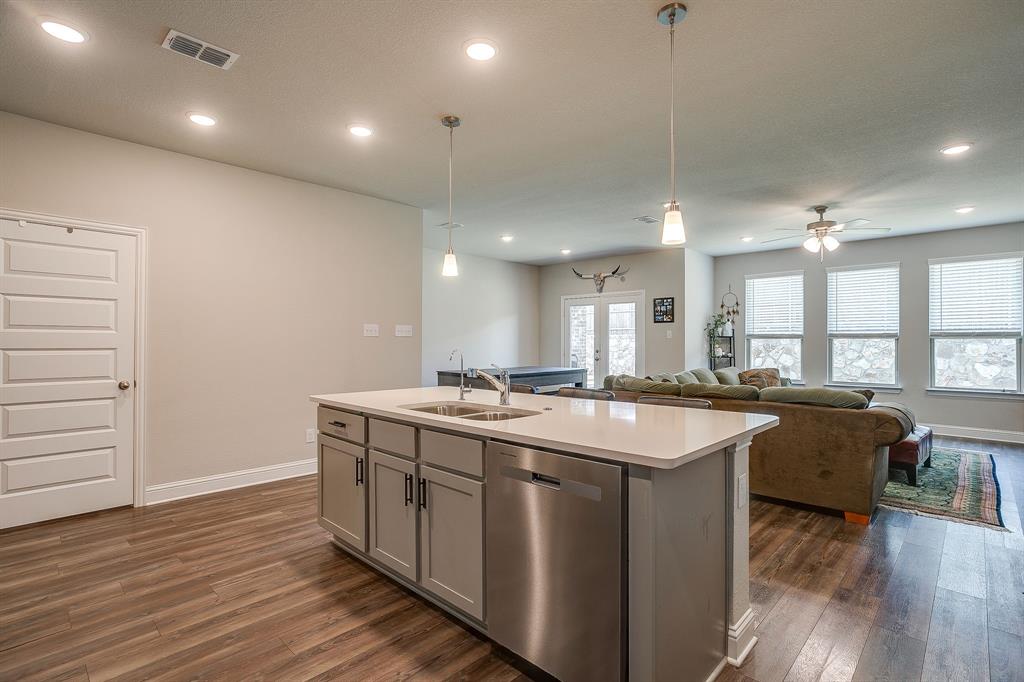 8225 Manx Point Godley, TX 76044 - Photo 20 of 40